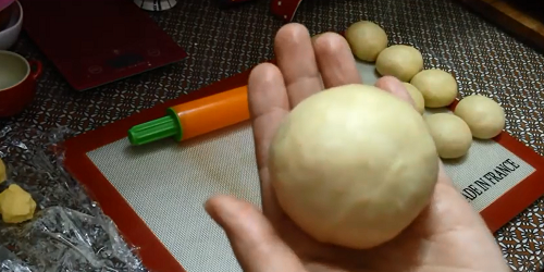 Cách làm bánh Papparoti khá đơn giản nhỉ!