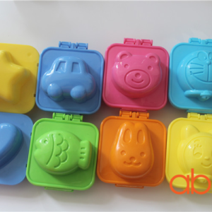 Set 8 khuôn dập nhựa lẻ (Thỏ, gấu, cá, ô tô, tim, Doraemon, Doraemi)