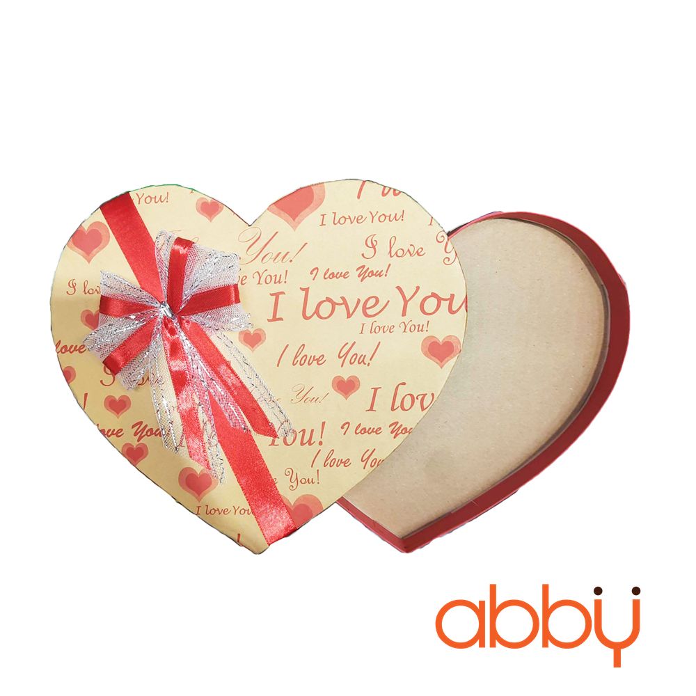 Hộp socola hình trái tim size to họa tiết giấy báo đỏ - Abby - Đồ ...